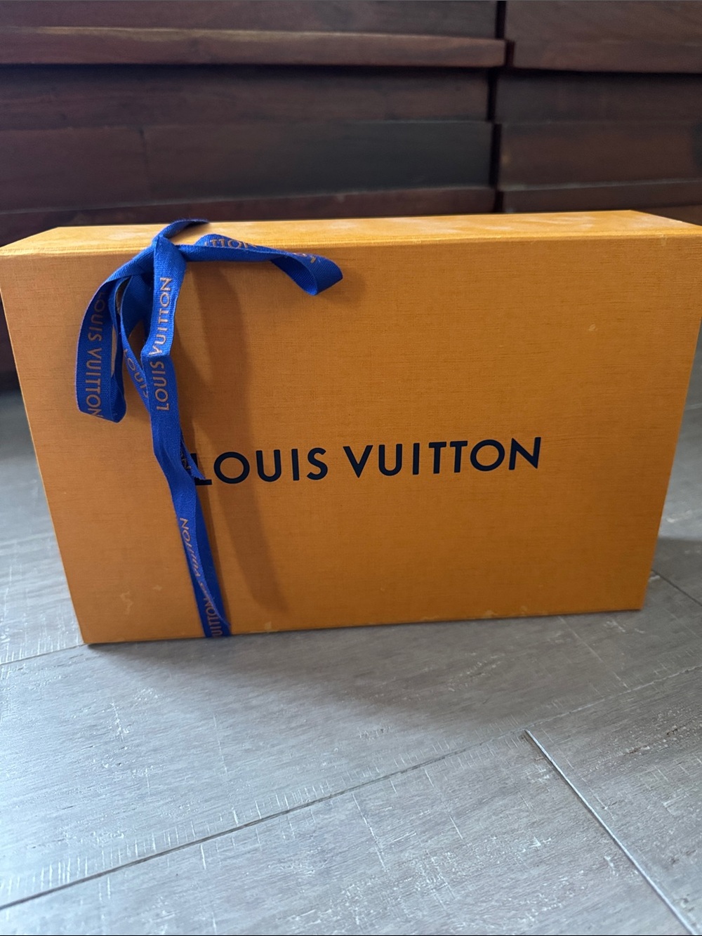Authentic Louis Vuitton Gift Shopping Purse Wallet Box with Ribbon